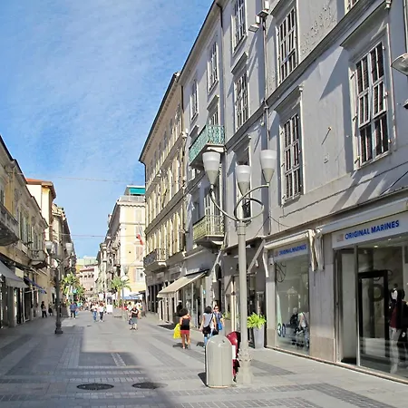 Colombo By Interhome * Sanremo